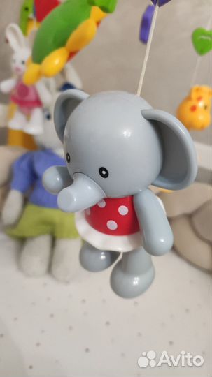 Мобиль для детской кроватки