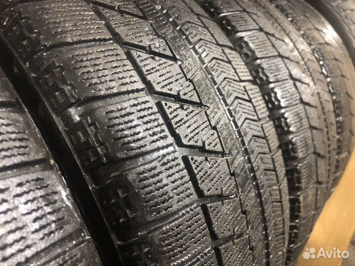 Bridgestone Blizzak VRX 205/55 R16