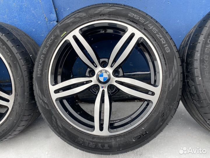 Комплект колес BMW 255/45 R18 Nokian