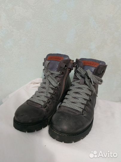 Ботинки демисезонные