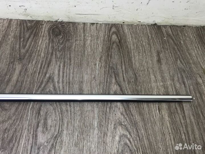 Молдинг стекла двери передний левый Opel Astra J