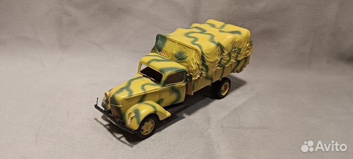 Модель автомобиля Ford V3000S Ручная работа 1/43