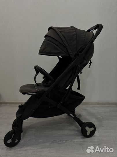 Коляска прогулочная