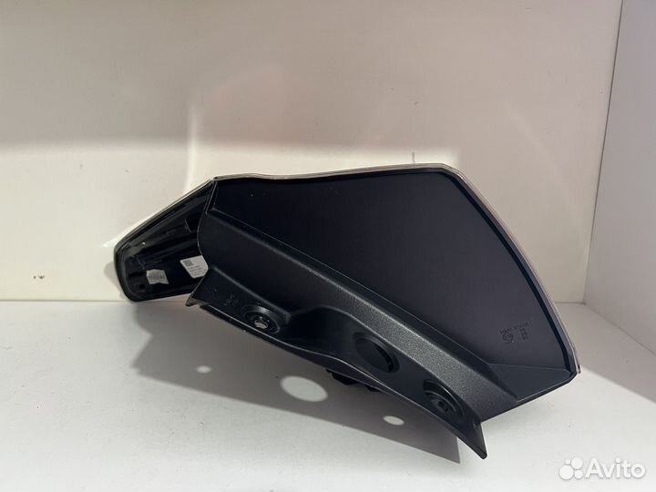 Фонарь Toyota RAV4 с 2015- по н.в Оригинал