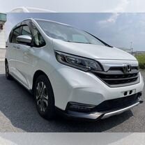 Honda Freed+ 1.5 CVT, 2021, 22 000 км, с пробегом, цена 890 000 руб.