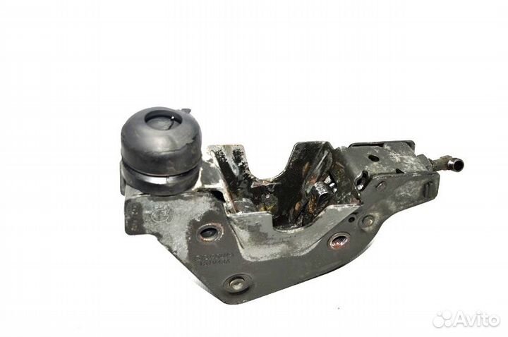 Замок кабины, правый scania R-series (01.04)