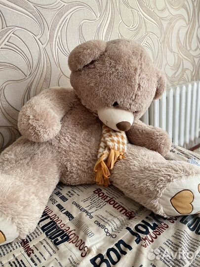 Большие плюшевые медведи