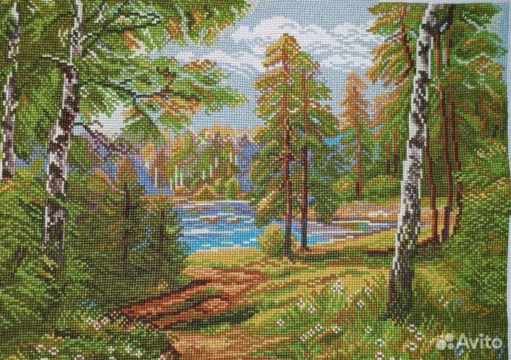 Картина, вышитая крестом 