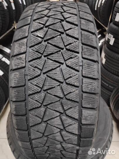 Bridgestone Blizzak DM-V2 265/60 R18 110R