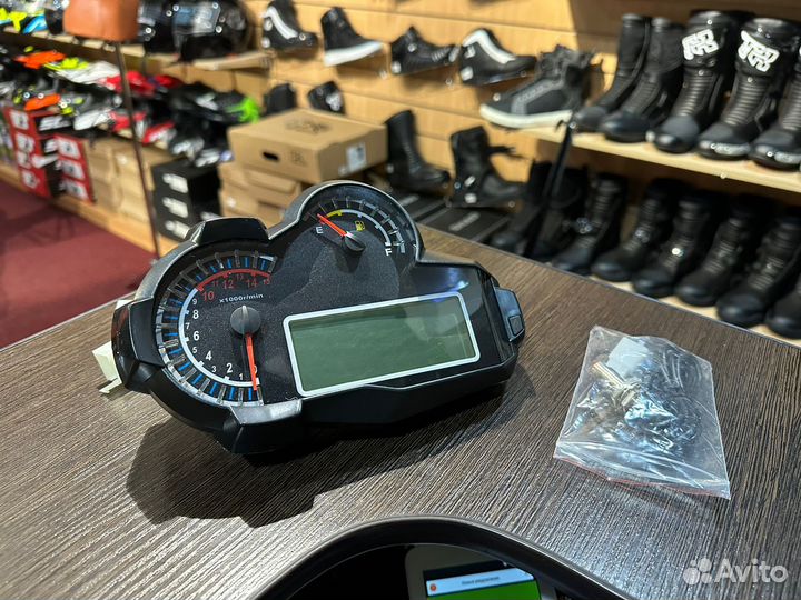 Приборная панель для мото