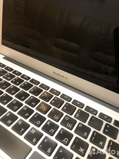 Apple Macbook Air