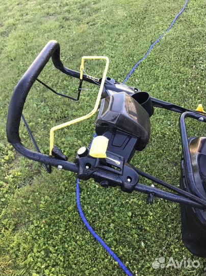 Газонокосилка бензиновая самоходная