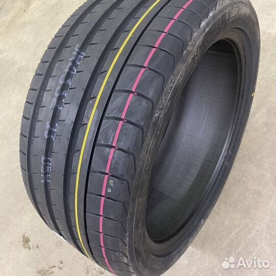 Yokohama Advan Sport V105E 315/30 R22 107Y