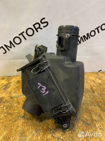 Корпус воздушного фильтра Nissan X-Trail T31 2.0