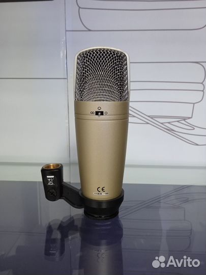 Студийный микрофон Behringer C-3 новый