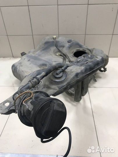 Бак топливный Volkswagen Golf