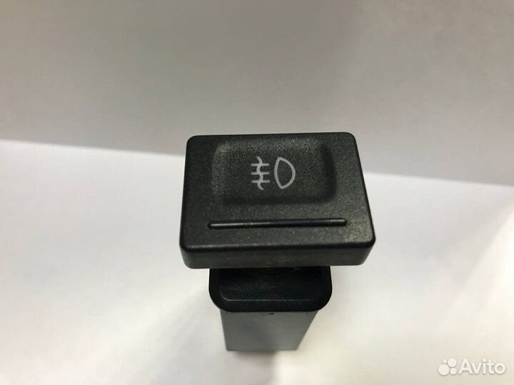 Кнопка противотуманных фар задних