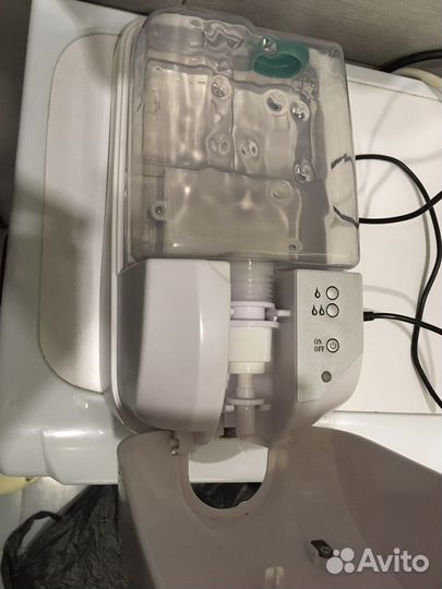 Автоматический дозатор мыла, дезинфекция