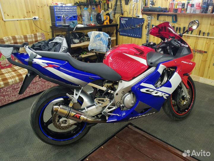 Honda cbr 600 f4i