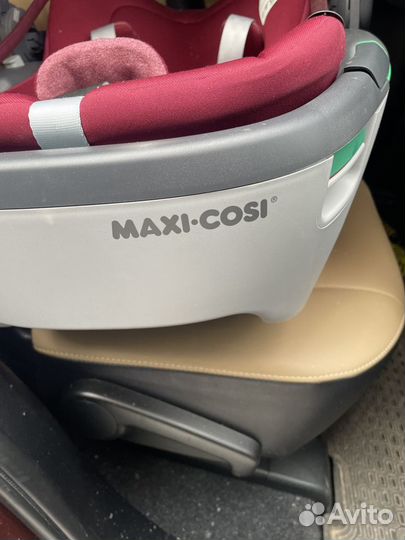 Продаю Maxi-Cosi Coral 360 Essential Red