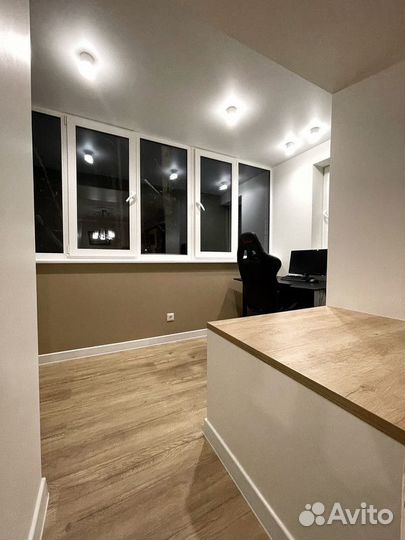 Остекление балконов и отделка / Балкон под ключ