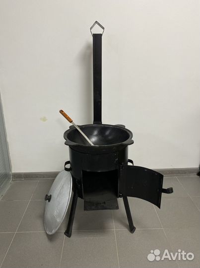 Казан чугунный 12л с печью с дымоходом