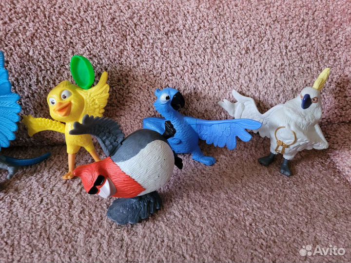 Фигурки Рио из Макдональдс,Астерикс кунг-фу,дракон