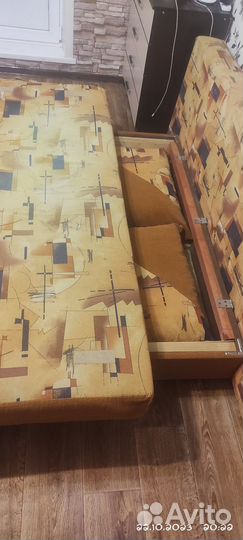 Продам диван