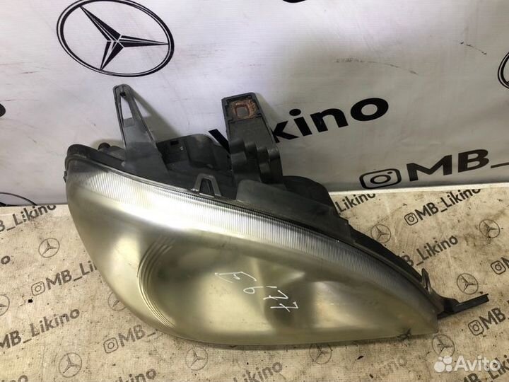Фара правая Mercedes Ml W163