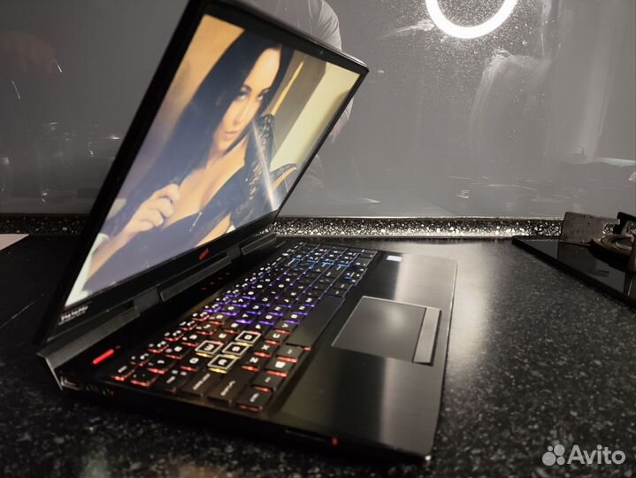 Игровой ноутбук HP omen i5-8300/gtx1060/8g/640g