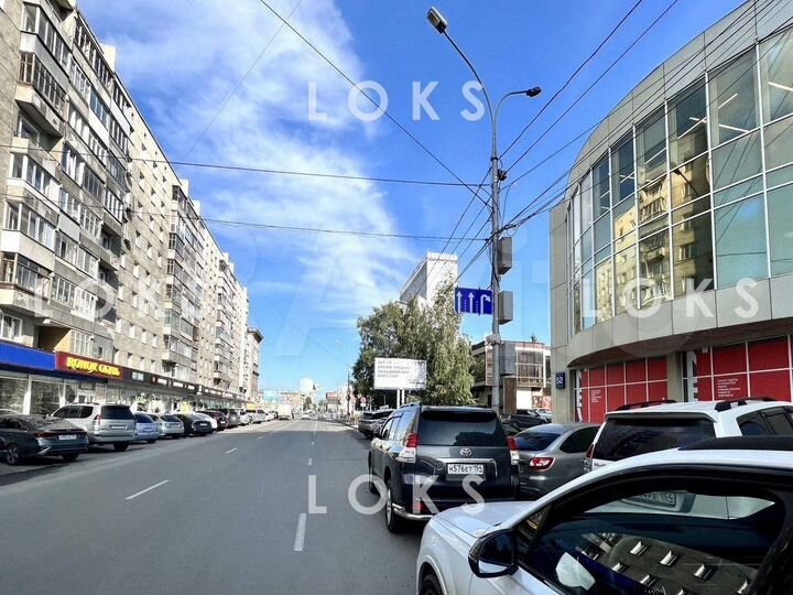 Офис, 131 м² в центре с хорошим ремонтом