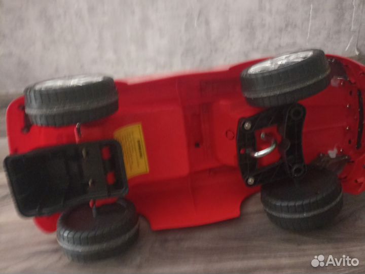 Машинка каталка толокар