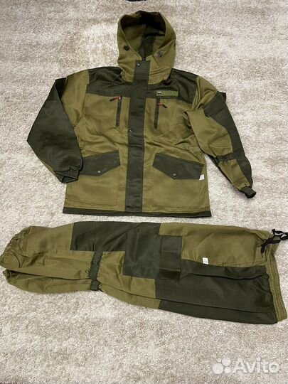 Костюмы горка летние новые