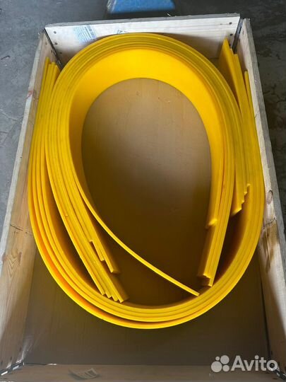 Скребок дорожный полиуретановый 2000*150*10