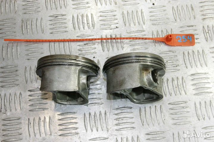 Блок цилиндров с поршнями Yamaha TDM850-1