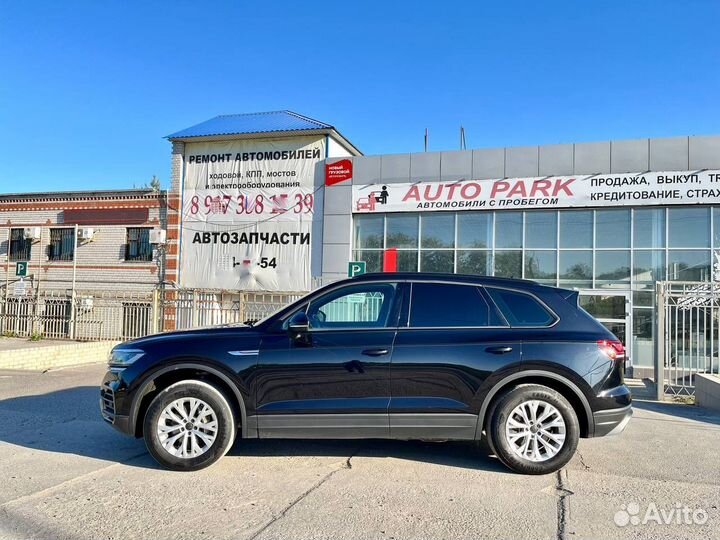 Volkswagen Touareg 3.0 AT, 2018, 95 000 км