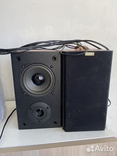 Сабвуфер и колонка Sven