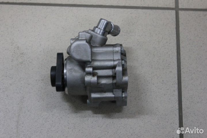 Насос гидроусилителя VAG 8D0145156K