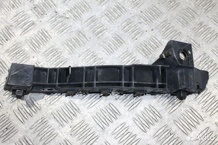 Кронштейн бампера передний прав Subaru Forester SH