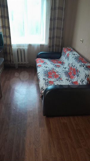 Комната 12 м² в 4-к., 5/5 эт.