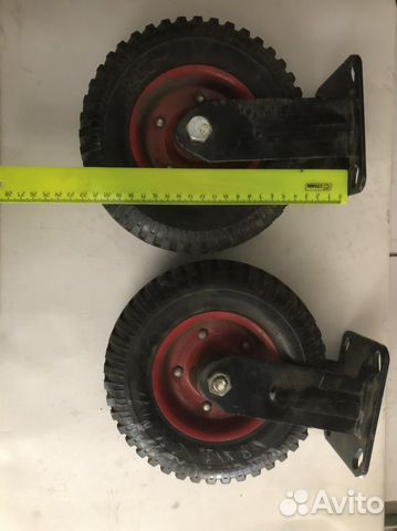 Колеса для тележки или прицепа для лодки