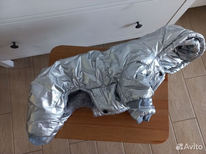 Комбинезон для маленькой собаки