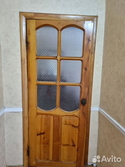 Дверь деревянная