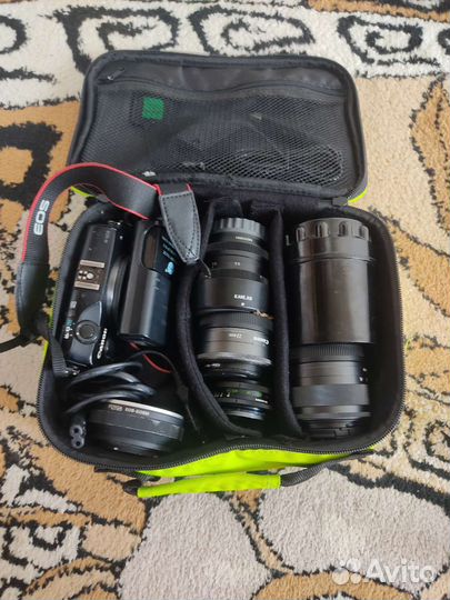 Canon EOS M