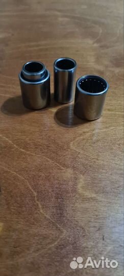 Сальники двигателя и втулка звезды kawasaki kdx