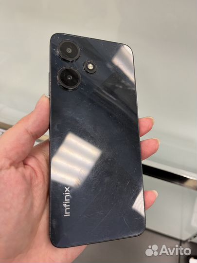 Infinix HOT 30i, 4/64 ГБ