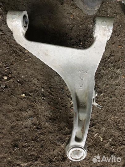 Задняя подвеска на Nissan Teana J32