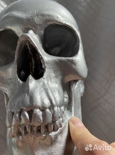 Череп интерьерный
