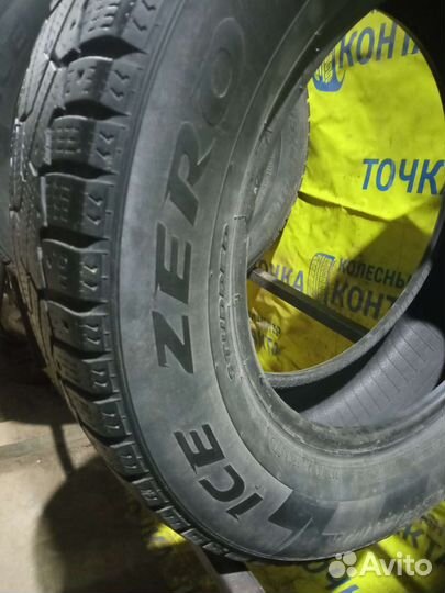 Pirelli Ice Zero 215/65 R16