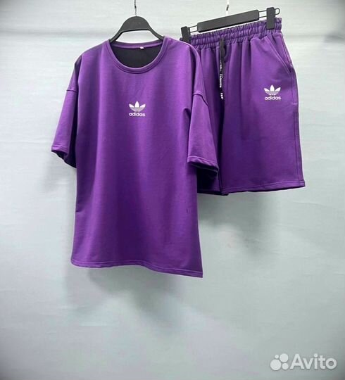 Спортивный костюм Adidas новый